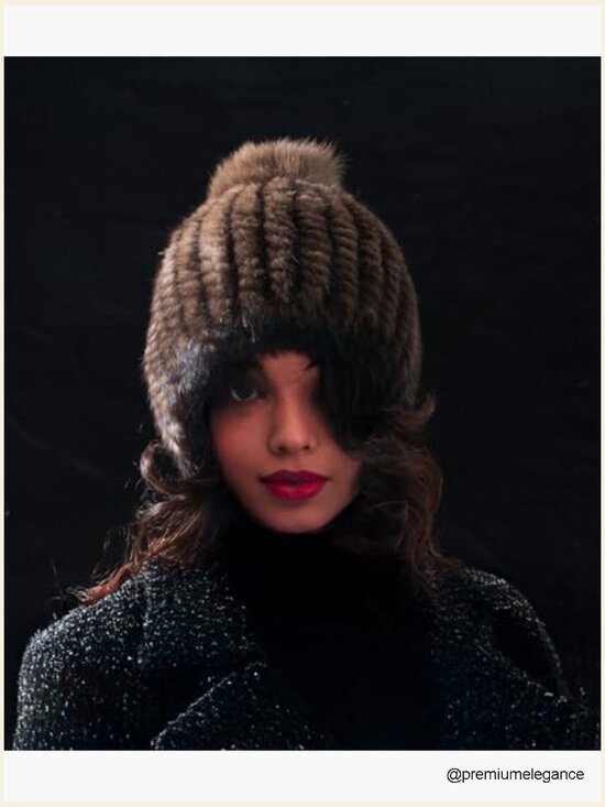 Luxury Winter Set - Lambskin Leather Gloves with Fox Fur Cuffs & Knitted Beanie main image 4